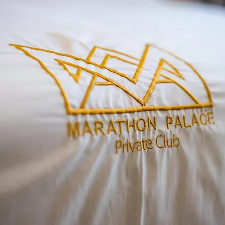 Palace 4* Marathón